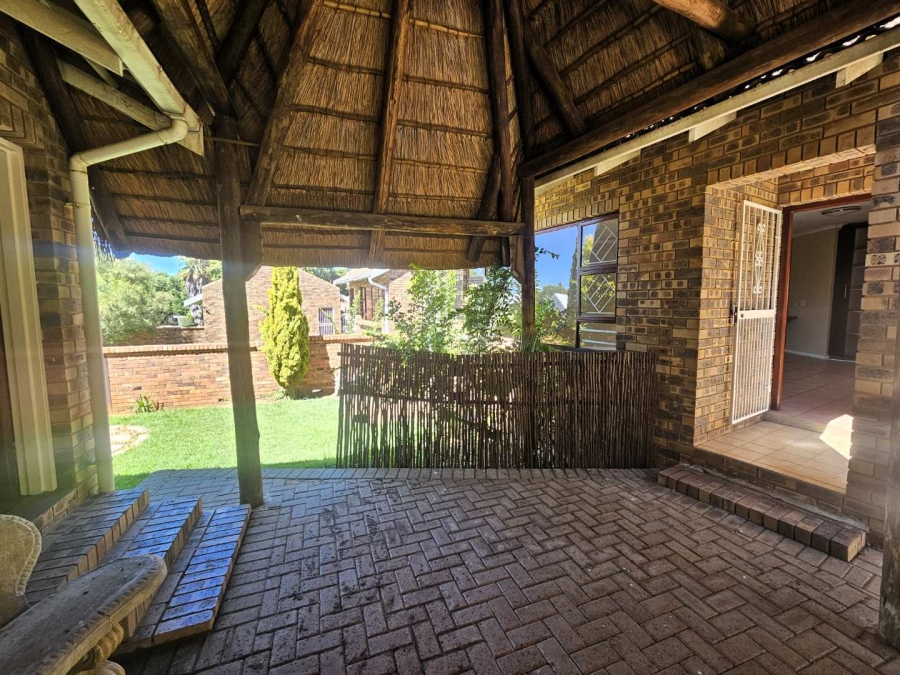 3 Bedroom Property for Sale in Pentagon Park Free State